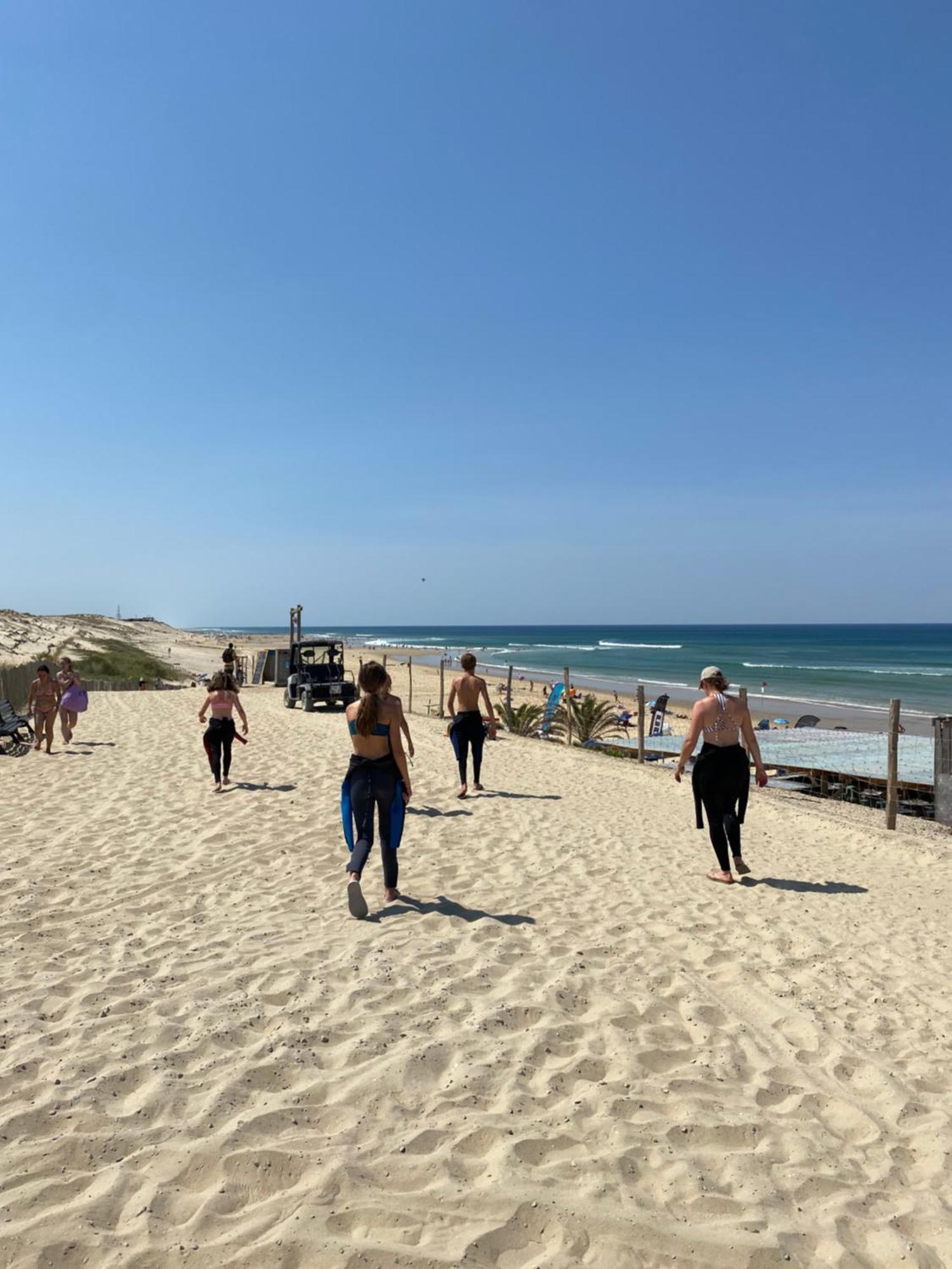 Hoya Surf Camp - Activites + Logements Biscarrosse Exterior photo